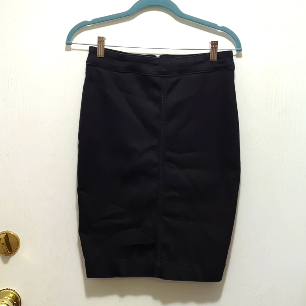 The Castings black pencil skirt